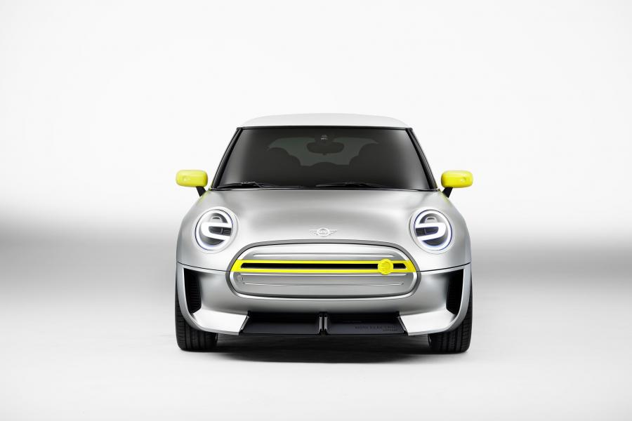  Mini Electric Concept 2017 года  (фото 37 из 47)